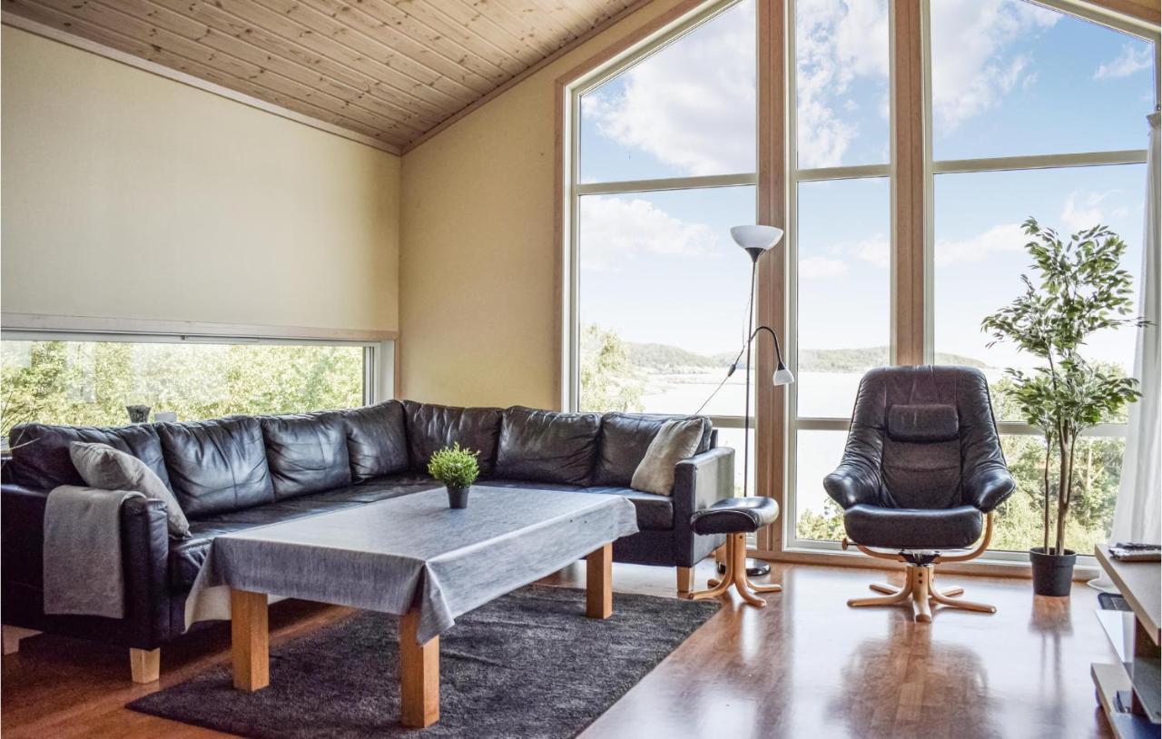 Beautiful Home In Nedstrand With 5 Bedrooms, Sauna And Wifi Eksteriør bilde